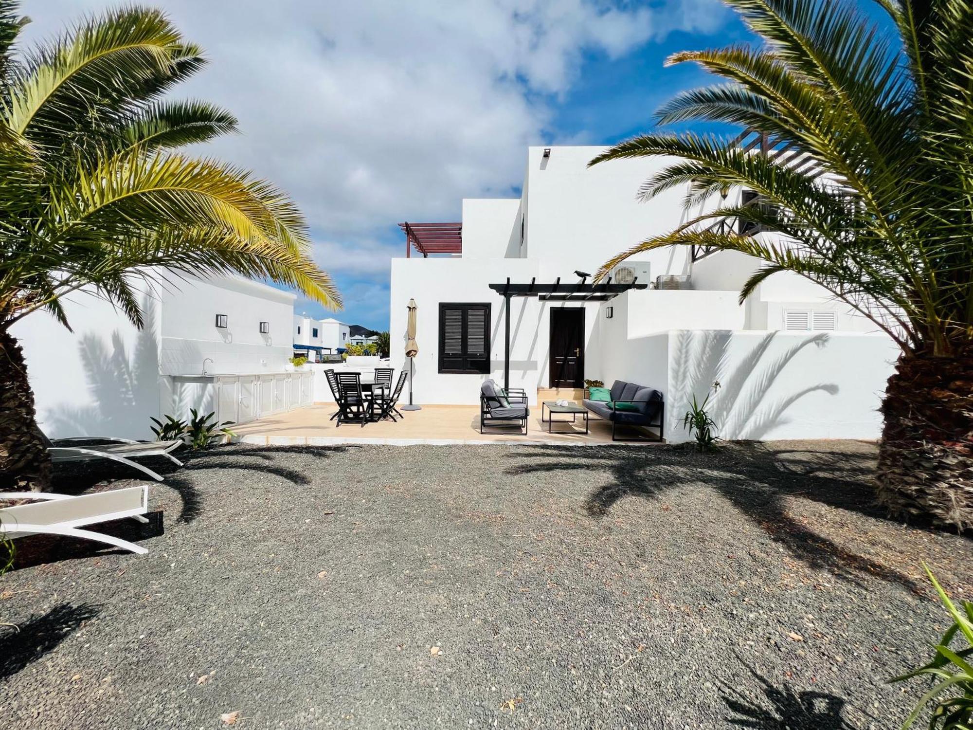 Lovely Casa Felicidad, Swimming Pool, Wifi X Private Garden Playa Blanca  Kültér fotó